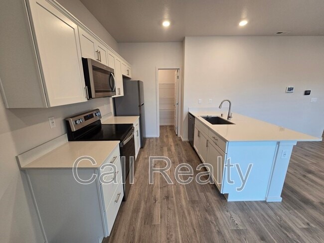 Building Photo - 10526 Duckhook Rd