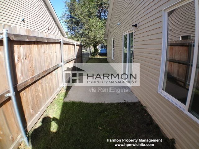 Building Photo - 2370 N Garland St