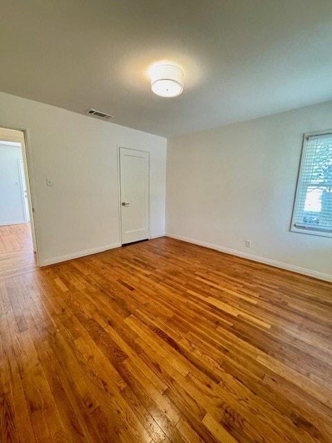 Building Photo - 1004 Esther Dr