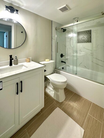 guest bathroom - 3043 S Atlantic Ave