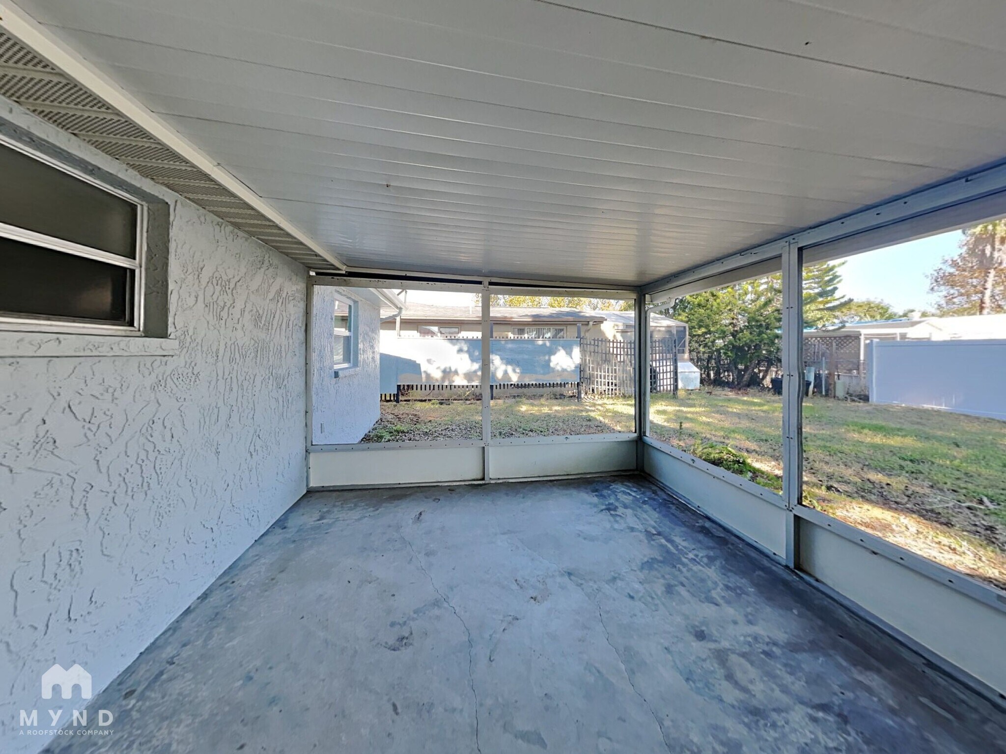 Building Photo - 9136 Suffolk Ln
