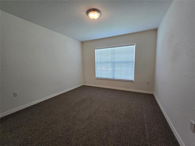 Building Photo - 2081 Farrington Dr