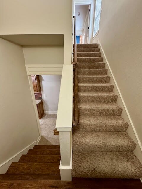 Building Photo - 3704 W Cherokee Rd