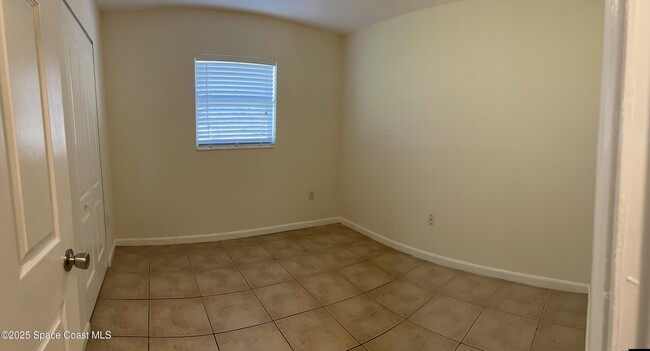 Building Photo - 4128 Duke St