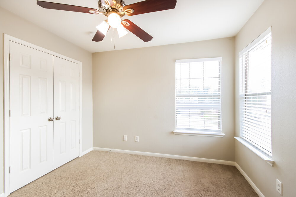 Building Photo - 8119 Stagewood Dr