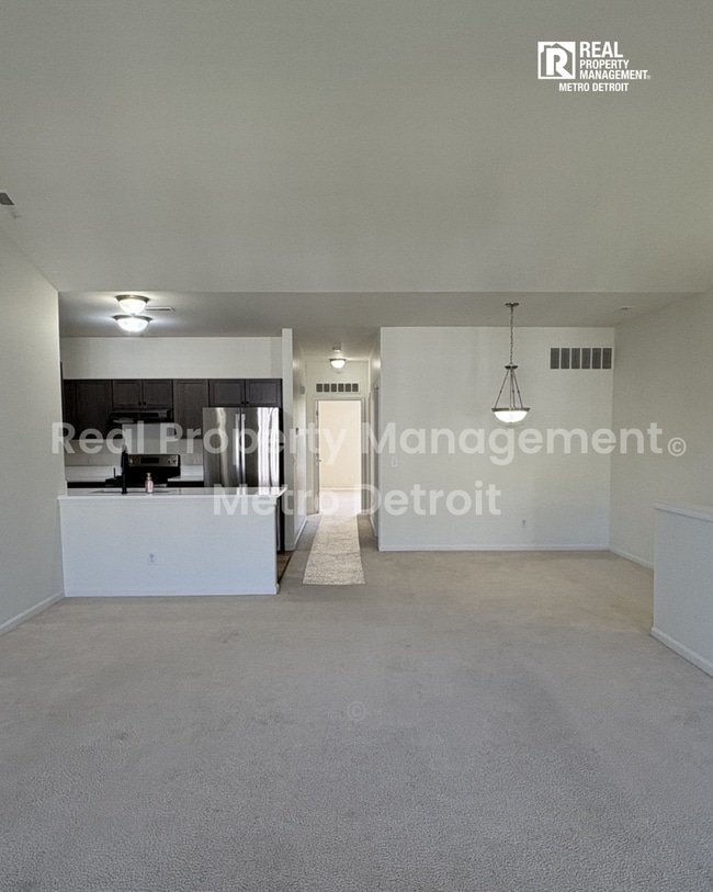 Building Photo - SUMMER SAVINGS FOR YOUR NEW HOME
