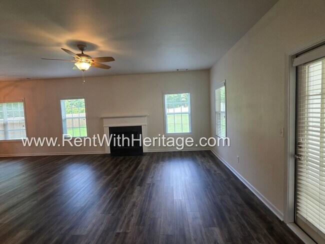 Building Photo - 202 Summer Gate Ln