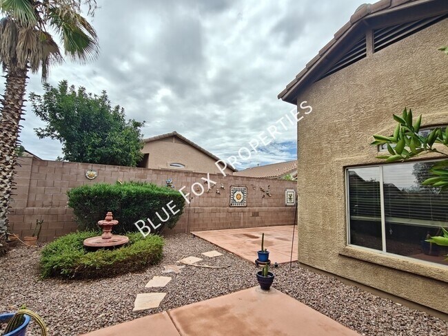Building Photo - 10923 S Lake Gambusi Dr