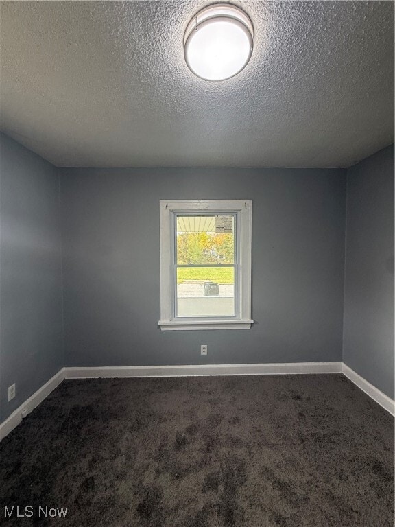 Building Photo - 11205 Notre Dame Ave