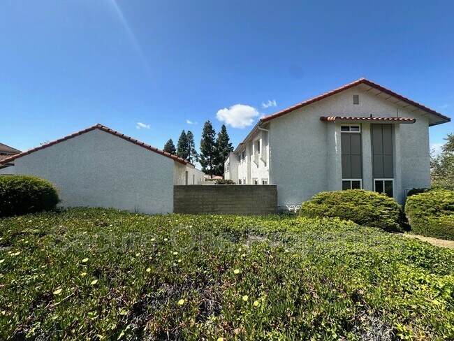 Building Photo - 248 Green Heath Pl