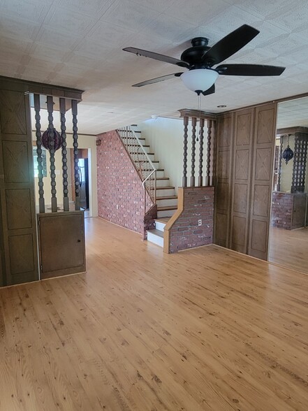 Building Photo - 2258 Northmont Blvd