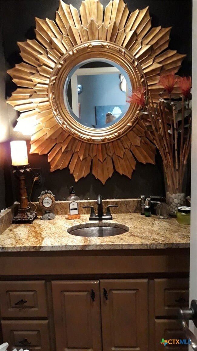 Building Photo - 21010 Stillwood Ct