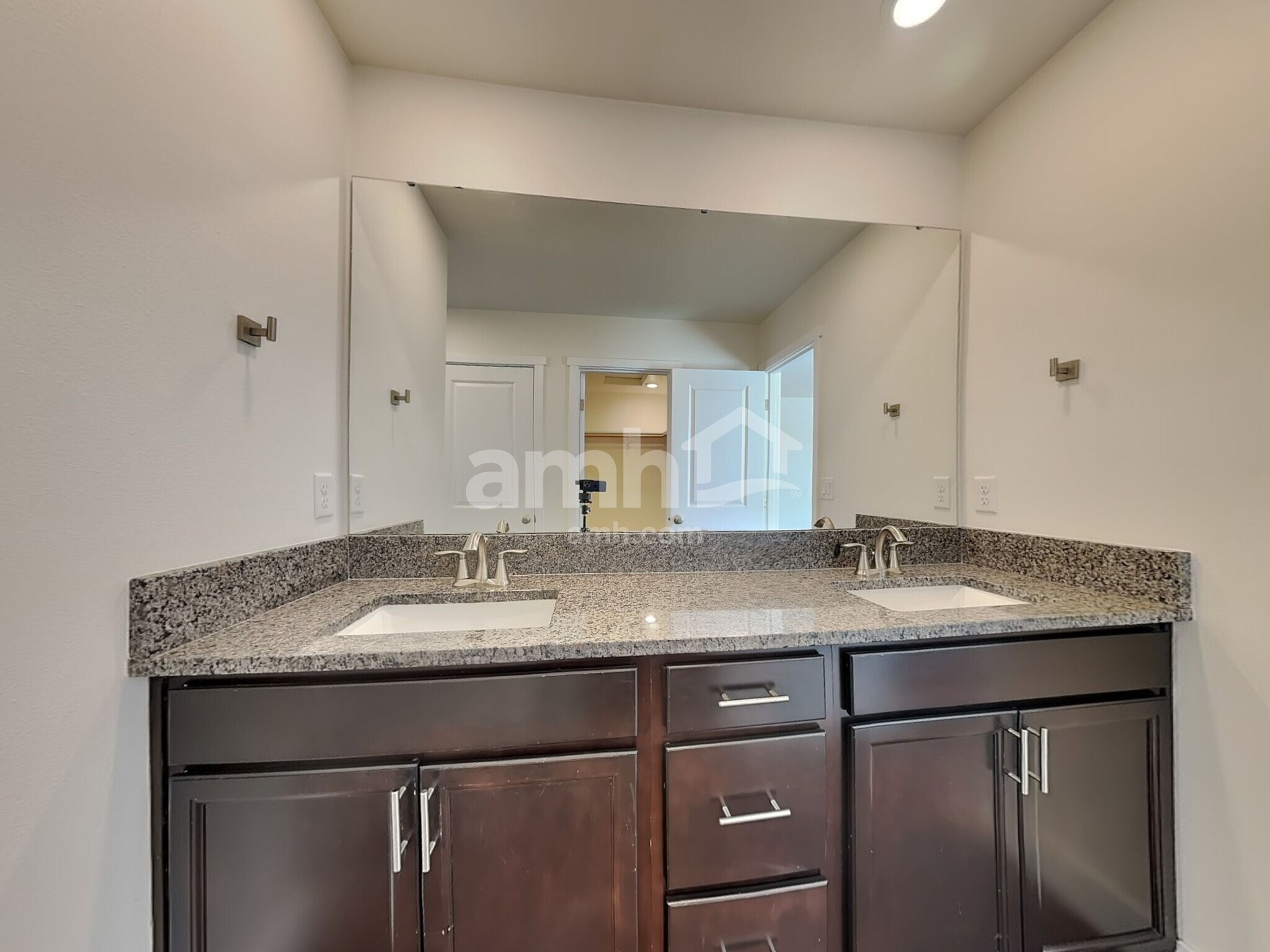 Building Photo - 19216 16th Ave Ct E