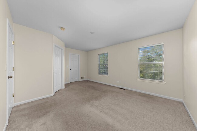 Building Photo - 2640 Idaho Rd