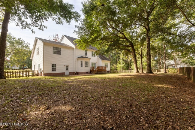 Building Photo - 119 Shellbank Dr
