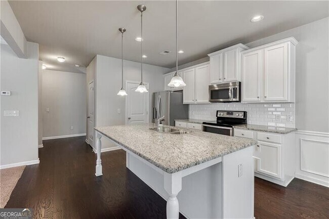 Building Photo - 5216 Apple Grove Rd NE