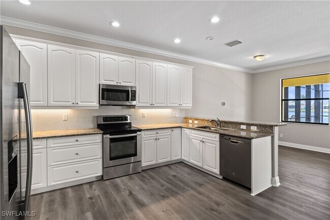 Building Photo - 4506 Pelican Blvd