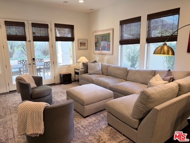 Building Photo - 2319 Bagley Ave