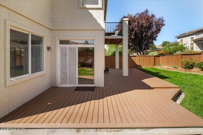 Building Photo - 2220 Signa Dr