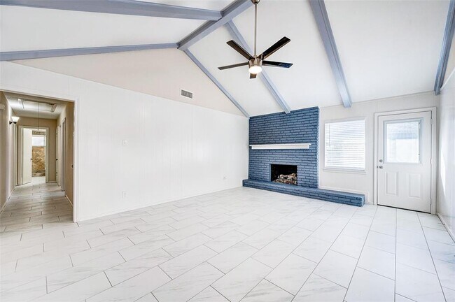 Building Photo - 10607 Wickersham Ln