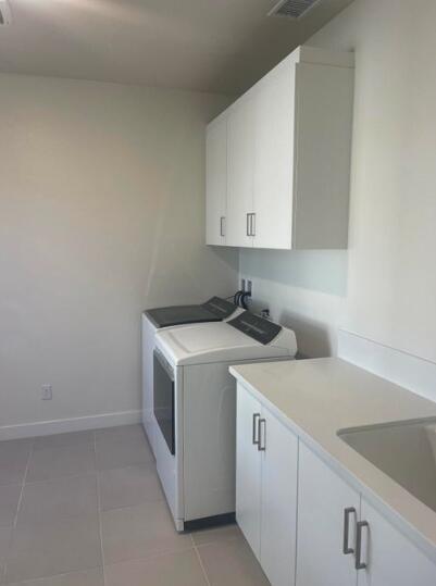 Building Photo - 80268 Whisper Rock Way