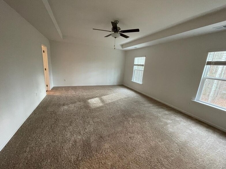 Building Photo - 337 Whitetail Cir