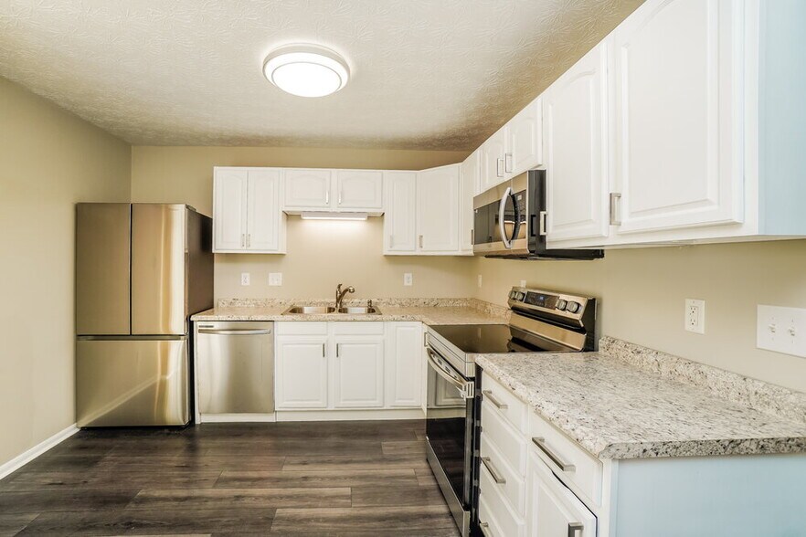 Building Photo - 1365 Randan Dr