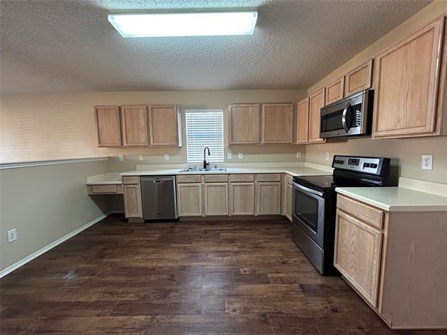 Building Photo - 5317 Los Altos Rd