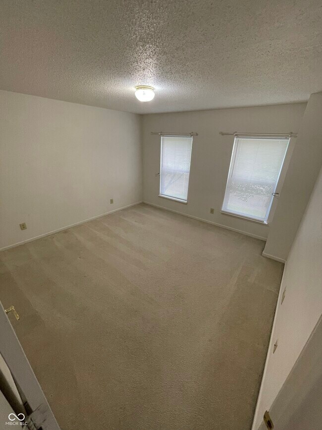 Building Photo - 10403 Bicknell Cir