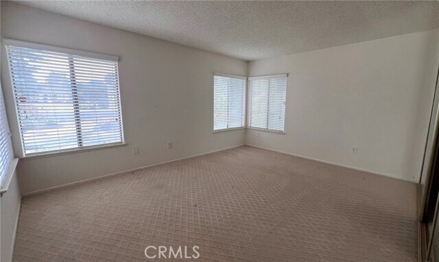 Building Photo - 11522 Poplar St