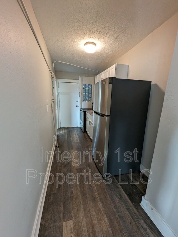 Building Photo - 4408 Montgall Ave