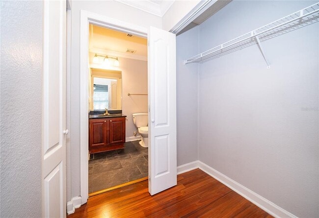 Building Photo - 2007 Dixie Belle Dr