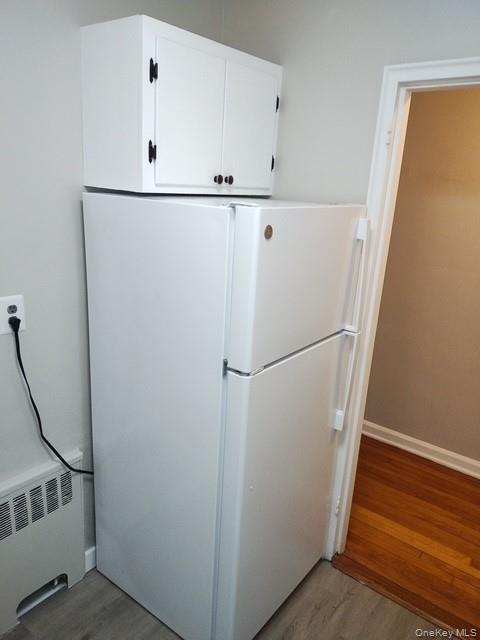 Building Photo - 320 S Broadway