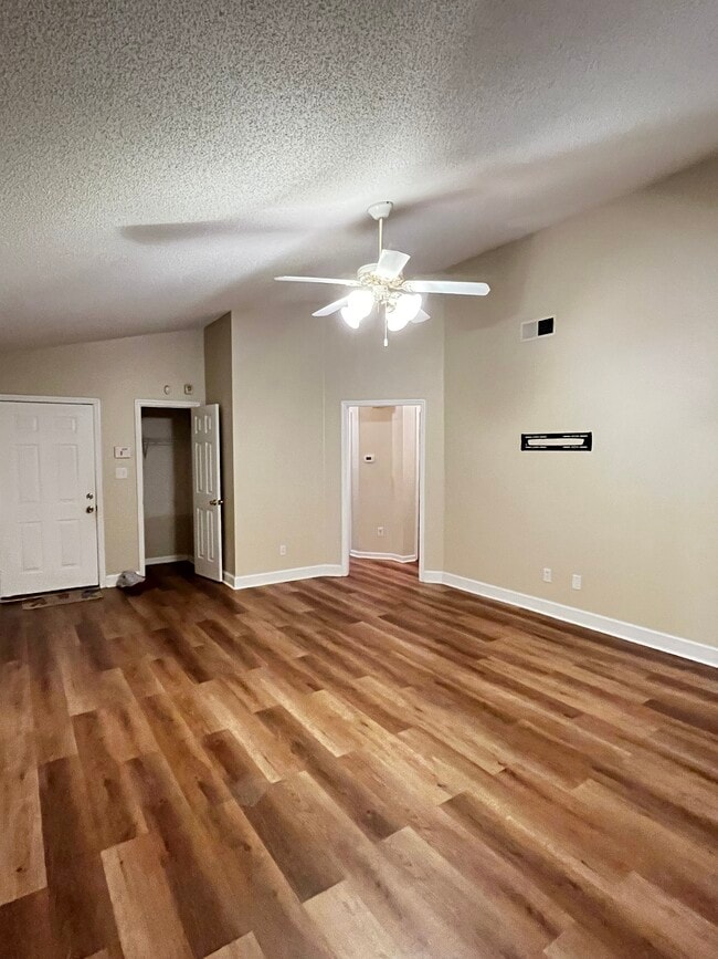 Building Photo - 3488 Orlando Dr