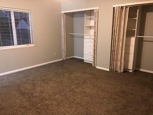 Building Photo - Bright 3 Bed, 2 Bath, Ranch-Style Home in South Fort Collins!