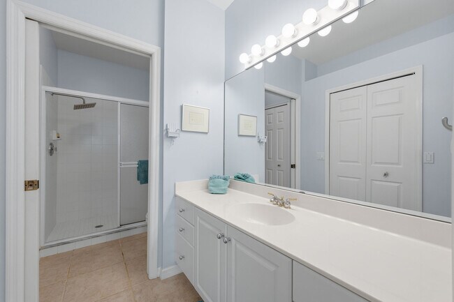 Building Photo - 5941 Sand Wedge Ln
