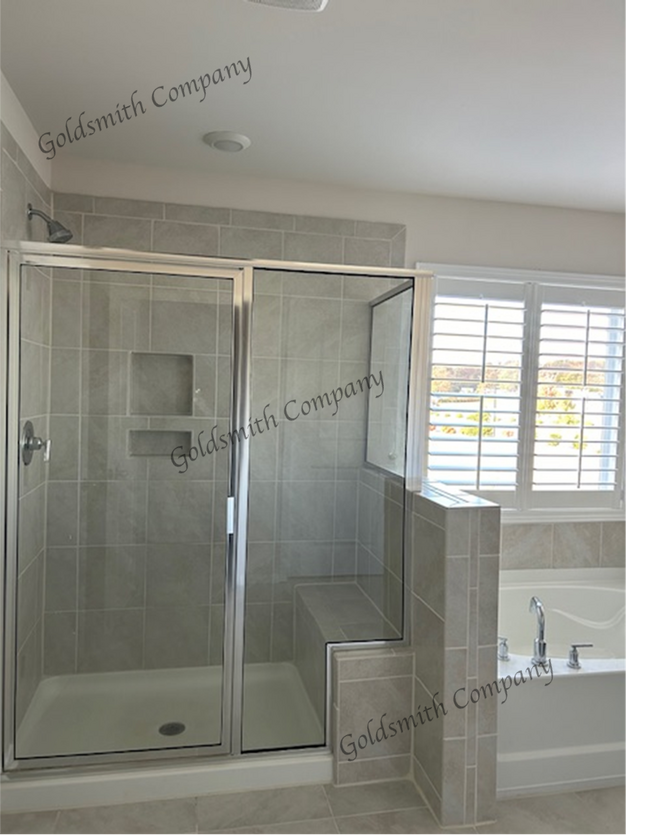Building Photo - "Spacious 4-Bedroom Townhouse Retreat on Y...