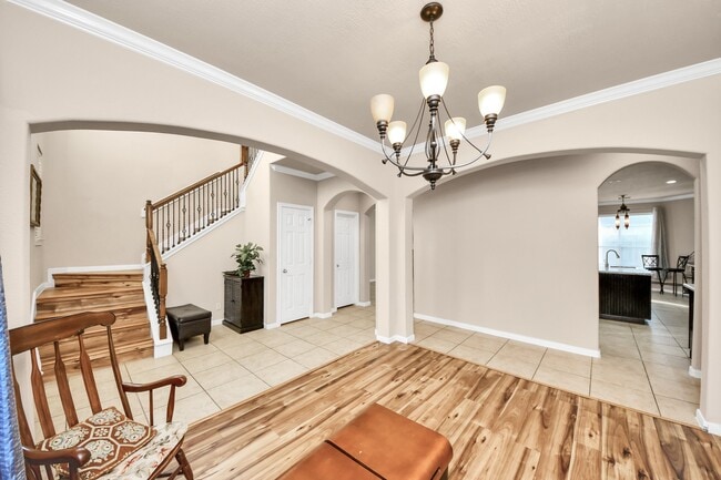 Building Photo - 13719 Hartford Ct