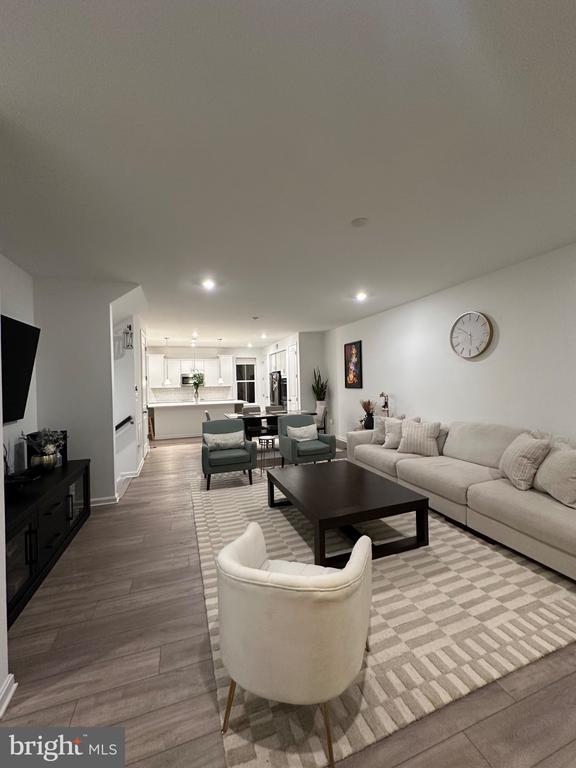 Building Photo - 310 Andrew Ct