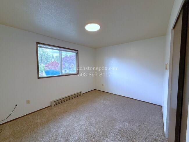 Building Photo - MFP-00108