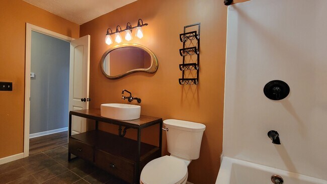 Building Photo - Josephine (Millard Highlands South)