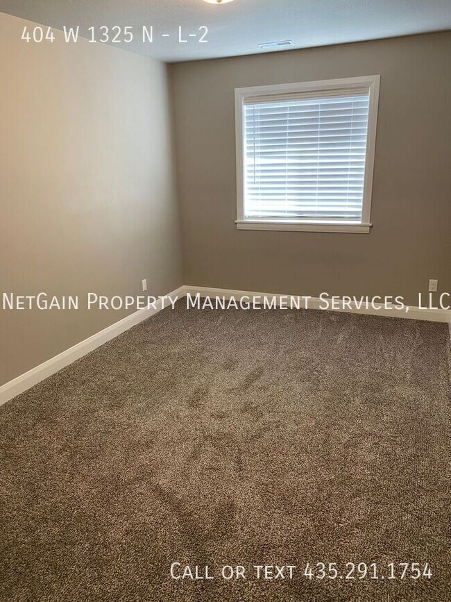 Building Photo - 404 W 1325 N