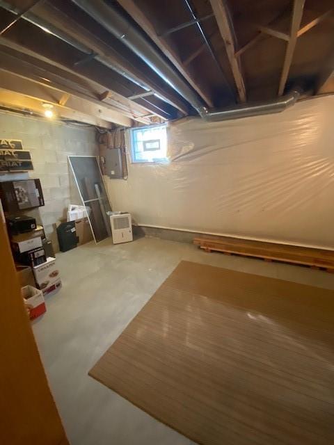 Building Photo - 1285 Courtney Dr