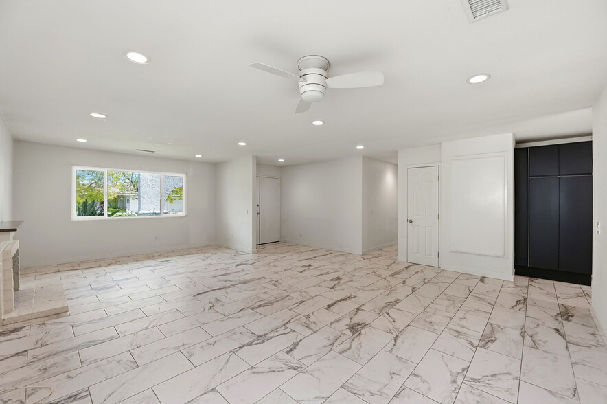 Building Photo - 30845 Catarina Dr