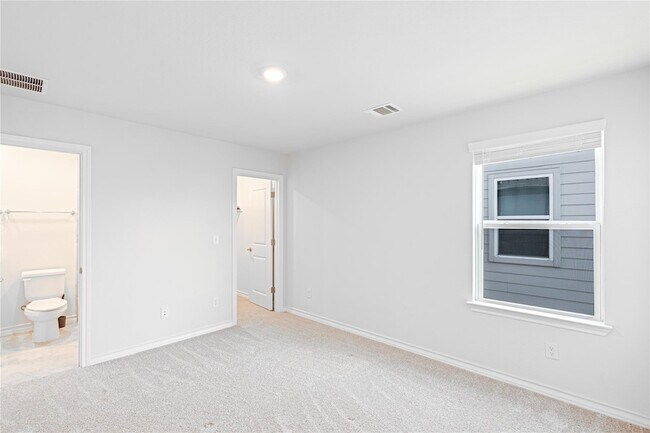 Building Photo - 316 Breccia Trl