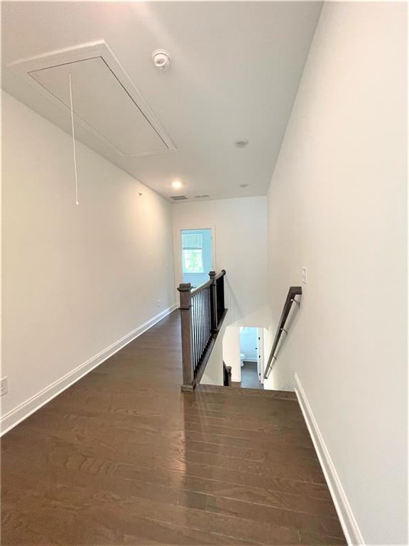 Building Photo - 6523 Beacon Dr