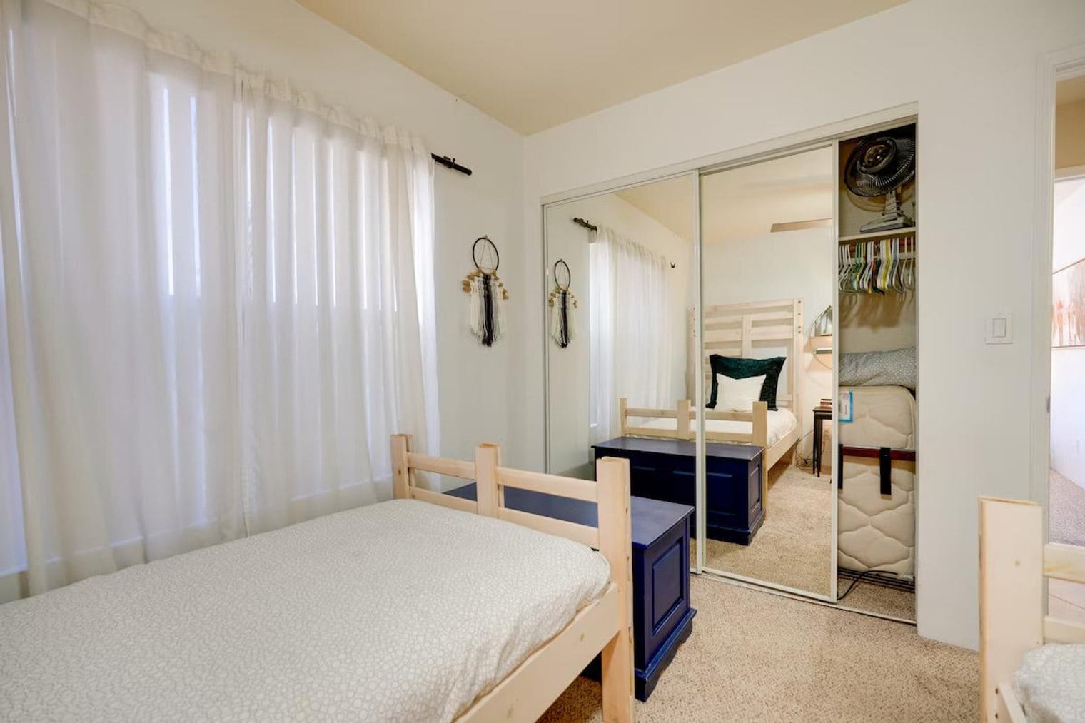 Building Photo - 8787 E Mountain View Rd