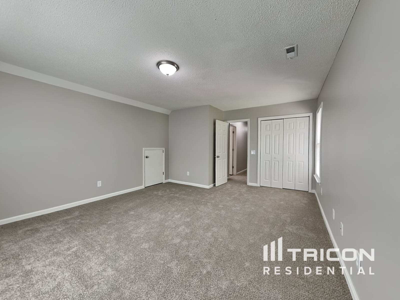 Building Photo - 229 Blair Dr