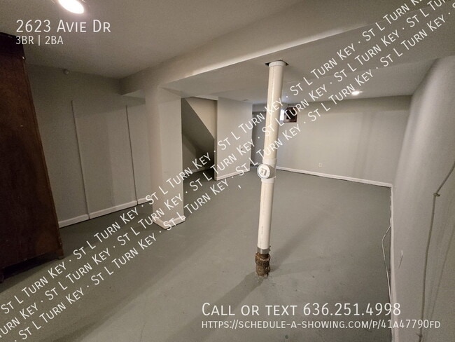 Building Photo - 2623 Avie Dr