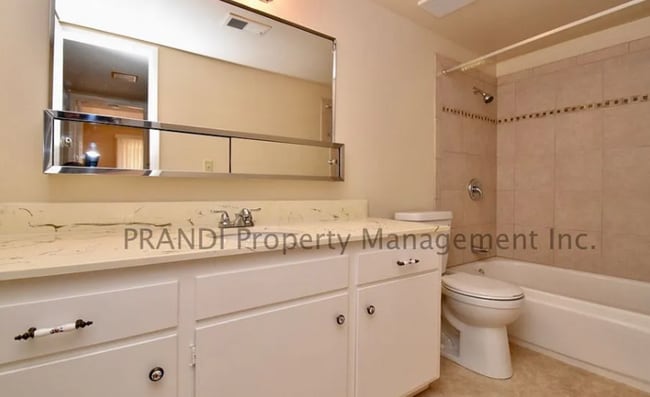 Building Photo - 45 Grande Paseo
